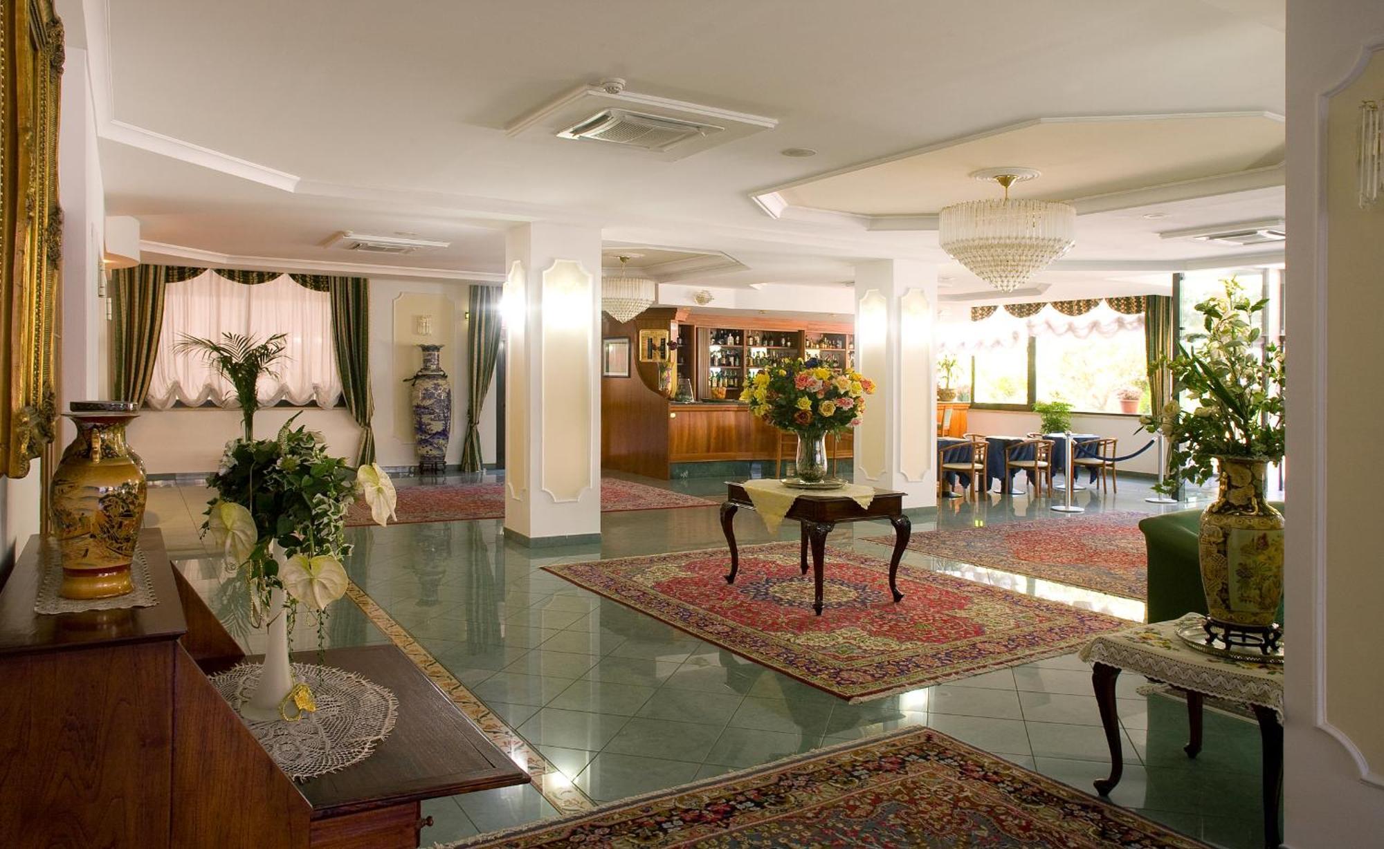 Valdenza Hotel Campegine Екстериор снимка