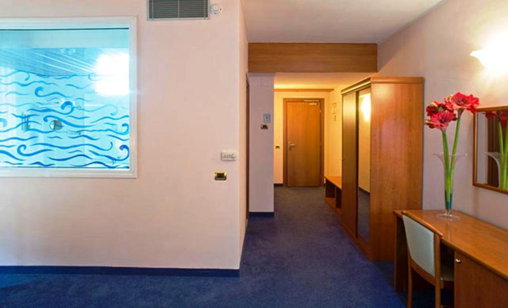 Valdenza Hotel Campegine Екстериор снимка
