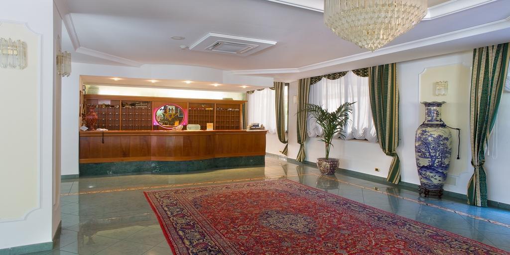 Valdenza Hotel Campegine Екстериор снимка